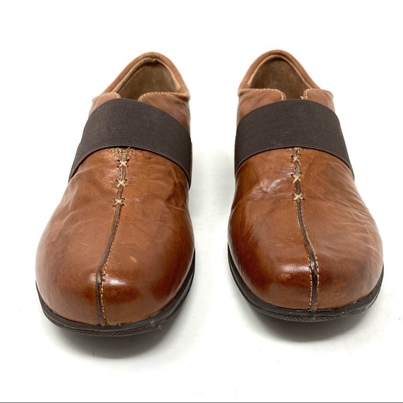 SoftWalk Tanner Too cognac leather slip on comfort shoes - Picture 4 of 6
